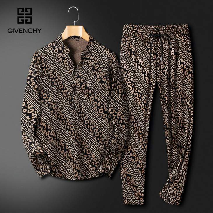 Picture of Givenchy Sweater Suits _SKUGivenchyM-3XL25cr9239409